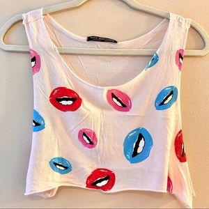 Light Pink Lips Cropped Tank